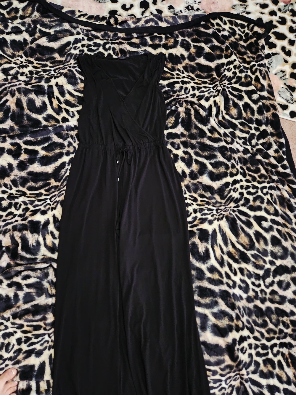 Spense Black Sleeveless Jumpsuit with Draped Bodice
